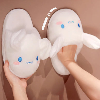 Fluffi Plüschhausschuhe